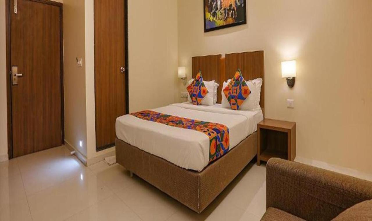 Fabhotel Royal International - Nr Mumbai International Airport Exterior foto